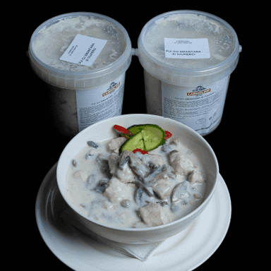 Pui cu ciuperci și smântână 1kg