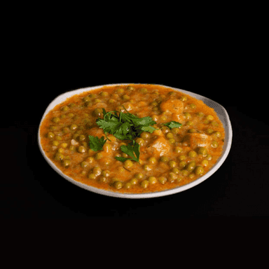 Mazăre cu cârnați de porc