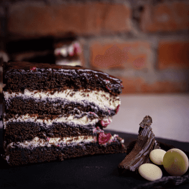 Tort cu fructe de pădure